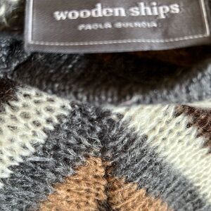 WOODEN SHIPS SWEATER